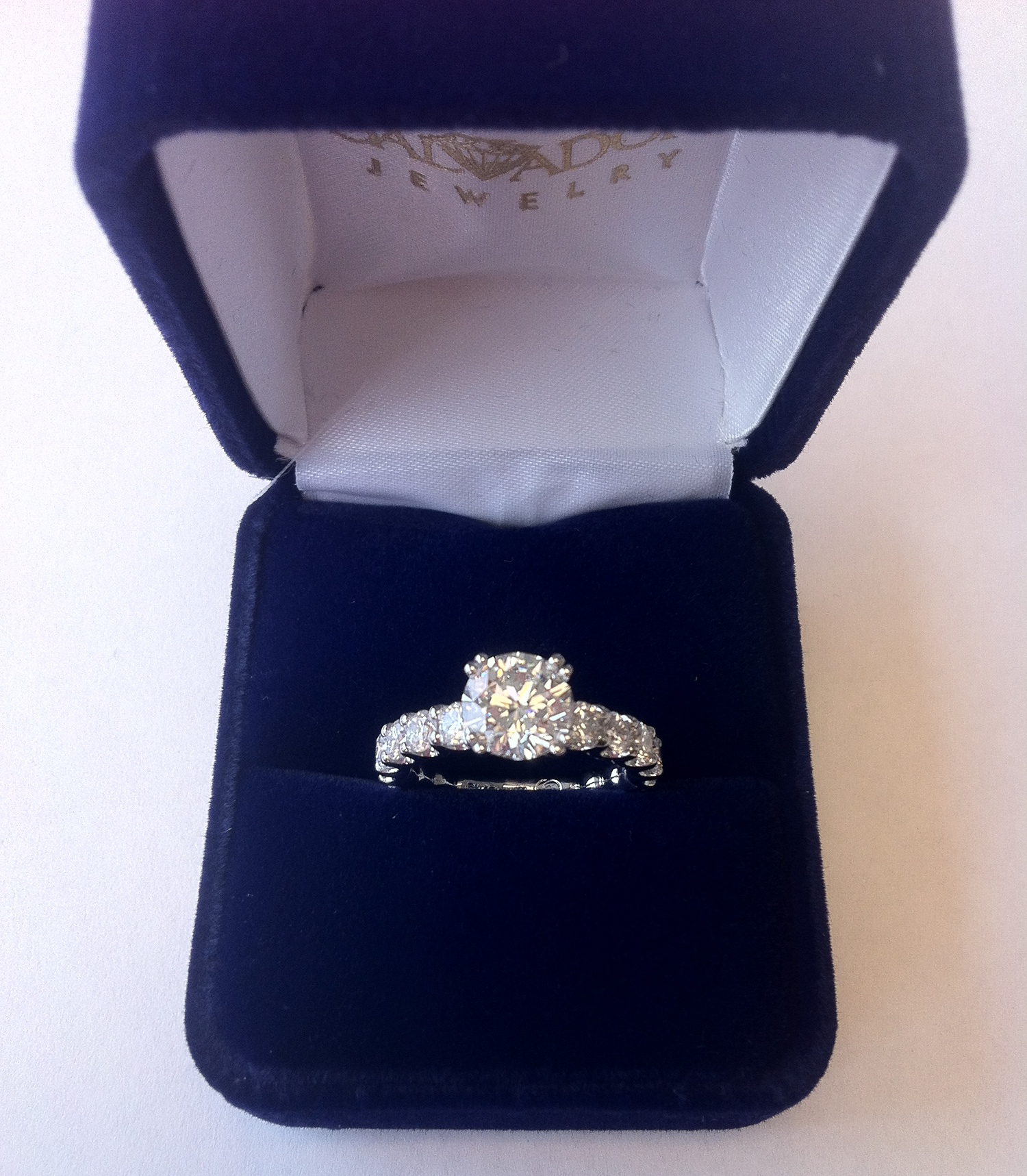 Round Brilliant Diamond Engagement Ring